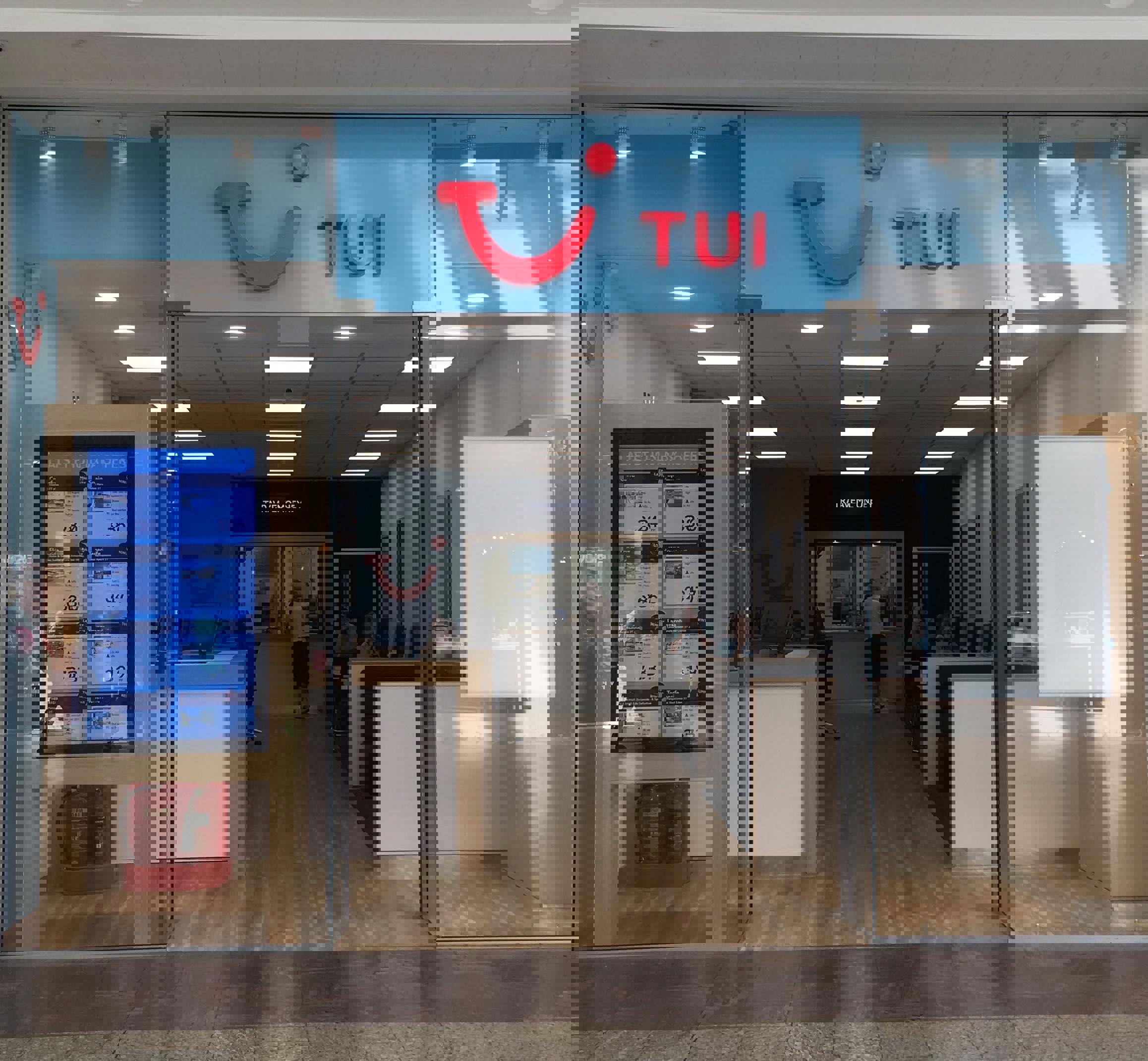 TUI